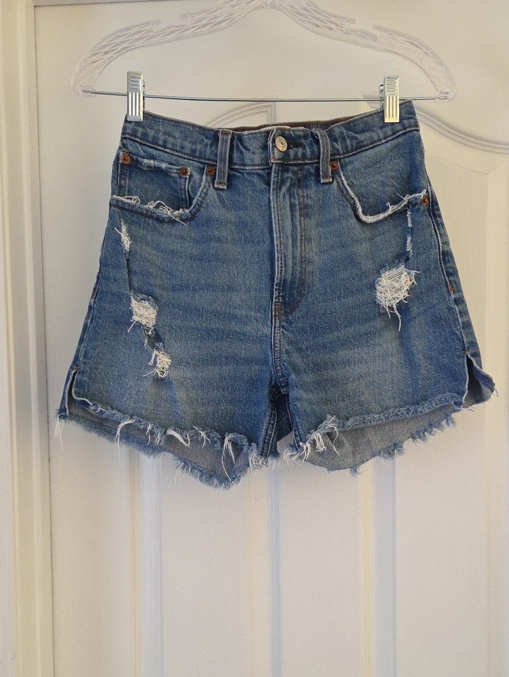 Abercrombie High Rise 4" short CURVE LOVE